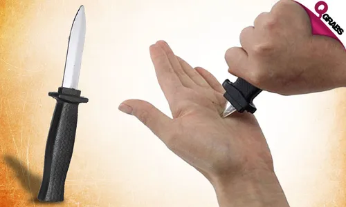Retractable Toy Knife!